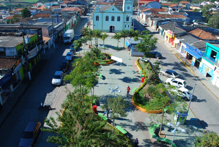 O Centro de Referência fica localizado na Rua São João, nº56 – Faz. Almeida / Jardim Takebe