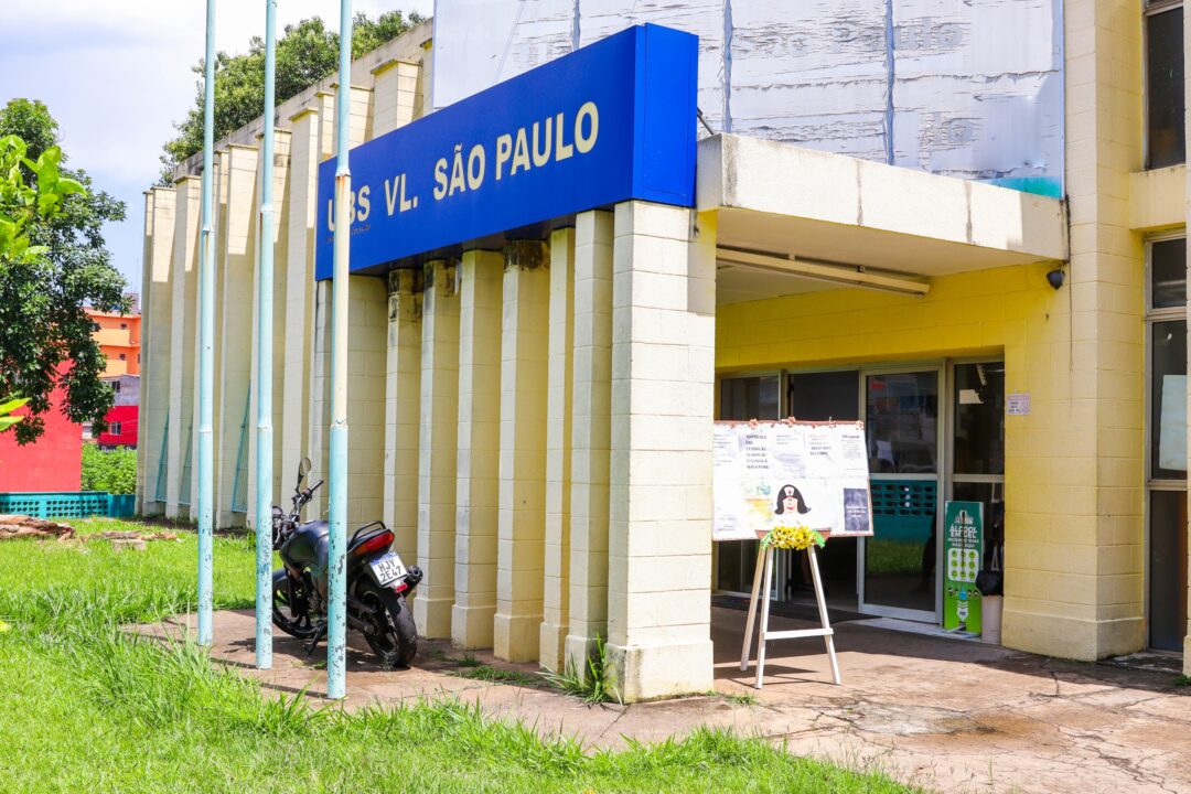Mais de 100 pessoas passaram pelas UBSs da Vila Santo Antônio, Vila Margarida e Vila São Paulo no primeiro dia de horário estendido até às 21 horas ontem (22)